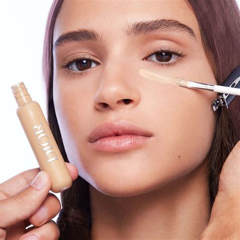 flash perfector concealer reviews.